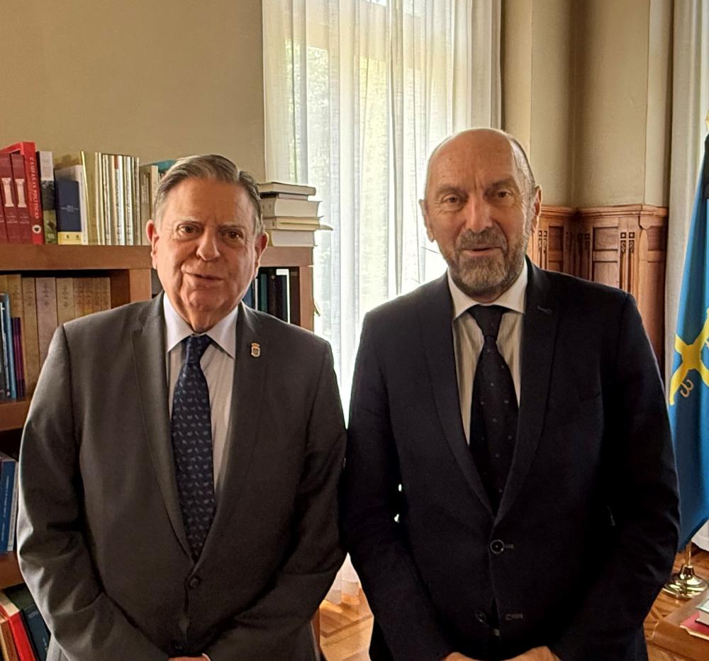 foto alcalde y cofiño